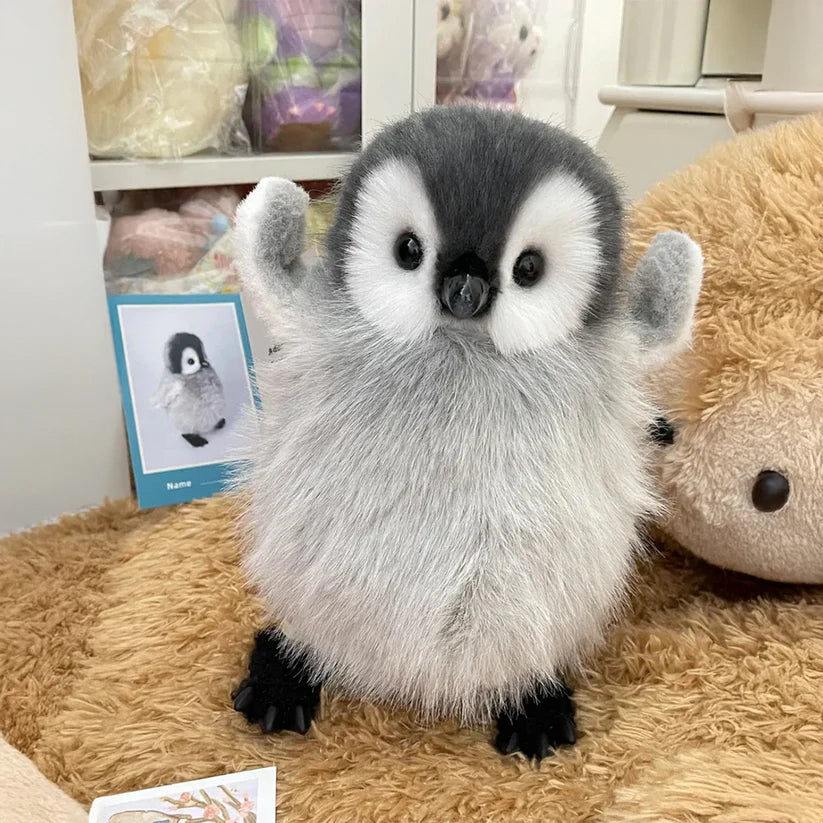 🟨🐧Pippin – lebensechtes Pinguin-Plüschtier – Ihr entzückender arktischer Begleiter